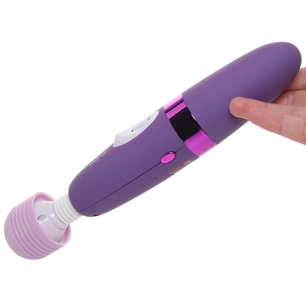BodyWand Rechargeable Massager in Lavender - Image 4
